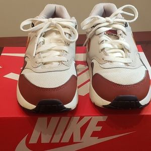 Nike Air Max 1
